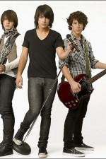 Regarder Jonas Brothers: Live & Mobile en ligne gratuitement.