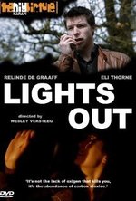 Guarda online Lights Out gratuitamente.